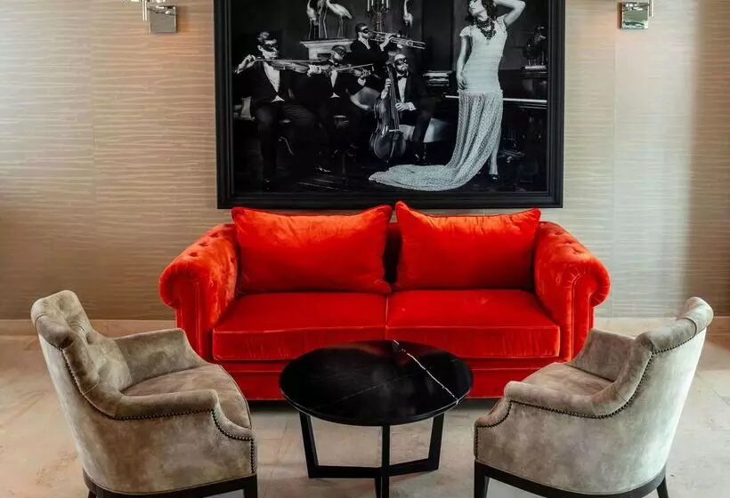 Fotos del hotel Best Western Plus Le Lavarin:  2