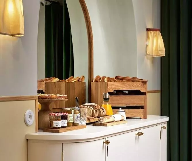 Fotos del hotel Hôtel D Angleterre Champselysées:  15