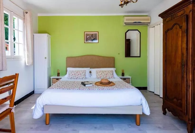 Fotos del hotel Mas Djoliba:  22