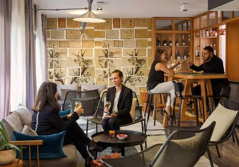 Fotos del hotel Mercure Paris Bastille Saint Antoine:  2