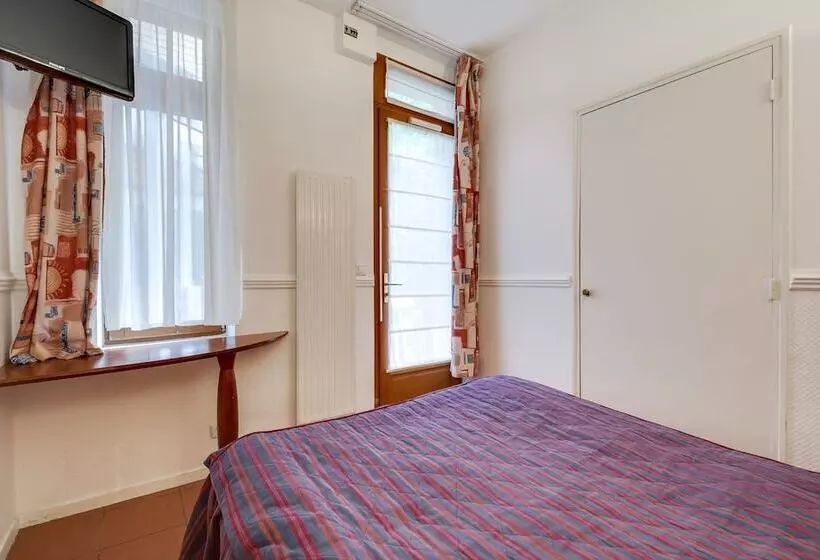 Fotos del hotel Pavillon Courcelles Parc Monceau:  24