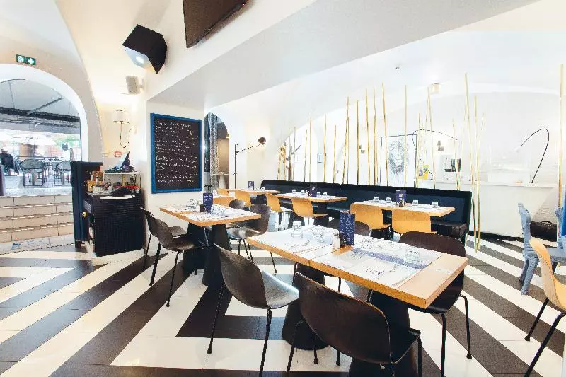 Fotos del hotel Hôtel Le Lion:  21