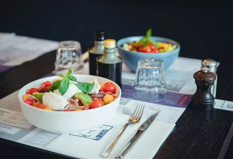 Fotos del hotel Hôtel Le Lion:  15