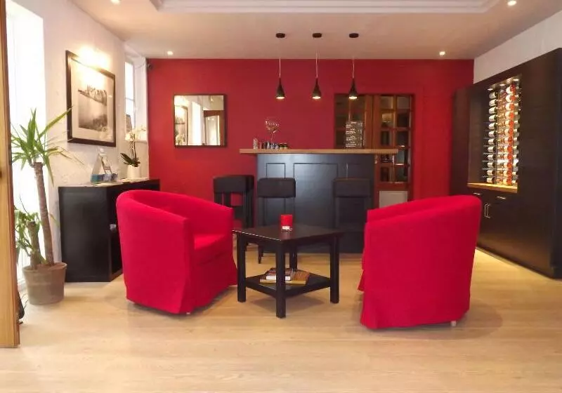 Fotos del hotel Hôtel Le Petit Castel:  9