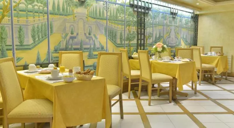 Fotos del hotel Hôtel Renoir Montparnasse:  6