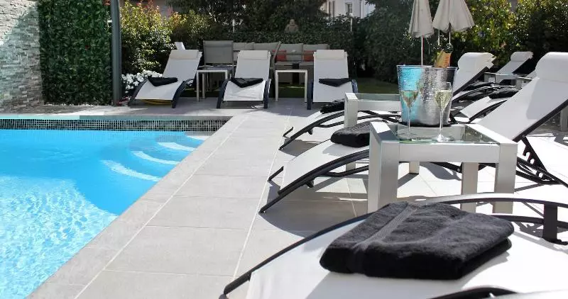 Fotos del hotel Hôtel Victoria:  6