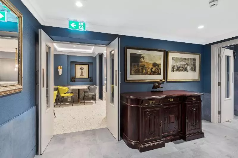 Fotos del hotel Commodore:  18