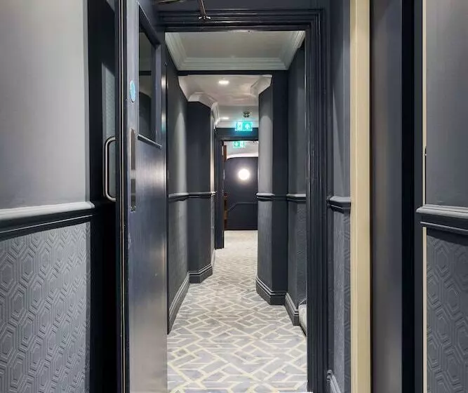 Fotos del hotel Commodore:  24