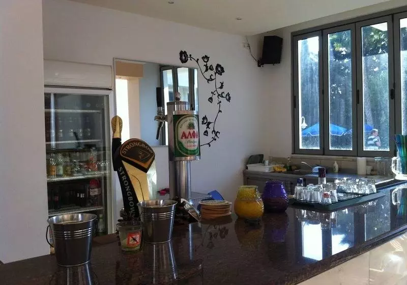 Fotos del hotel Olga's Paradise:  3