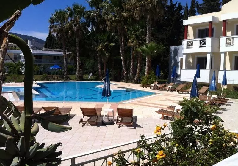 Fotos del hotel Olga's Paradise:  6