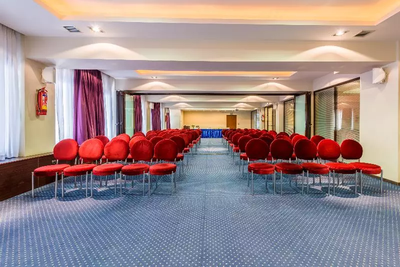 Fotos del hotel Queen Olga:  16