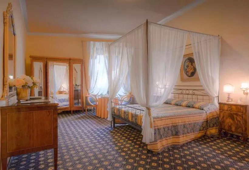 Fotos del hotel Palazzo Dal Borgo:  18