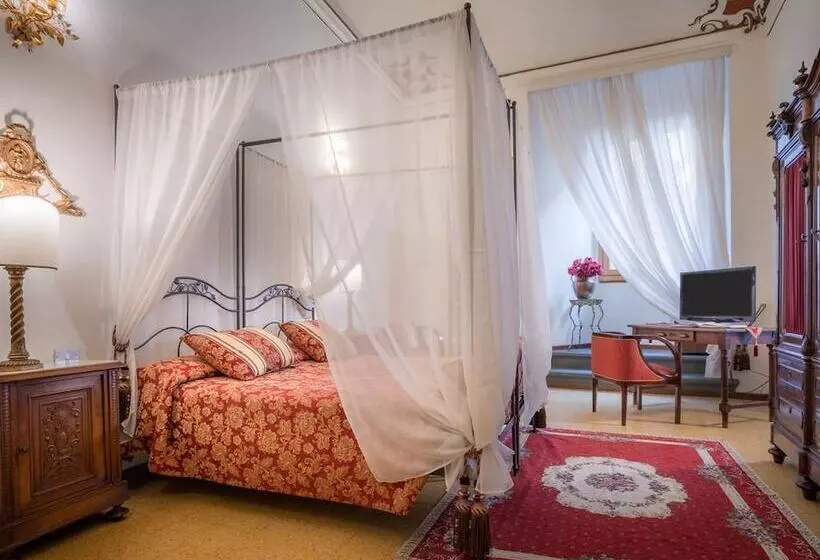 Fotos del hotel Palazzo Dal Borgo:  22