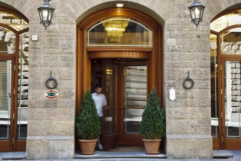 Fotos del hotel Pierre:  9