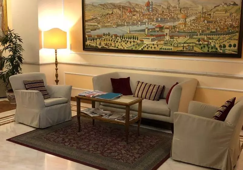 Fotos del hotel Pierre:  2