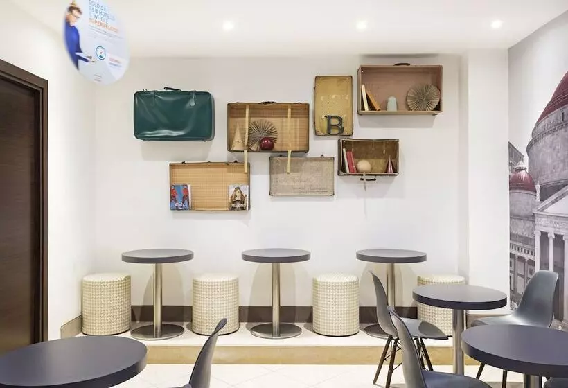 Fotos del hotel B&b Hotel Napoli:  13