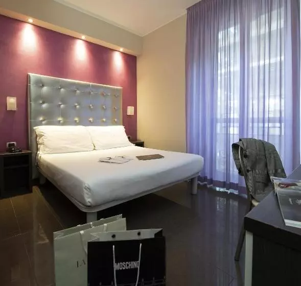 Fotos del hotel Five:  12