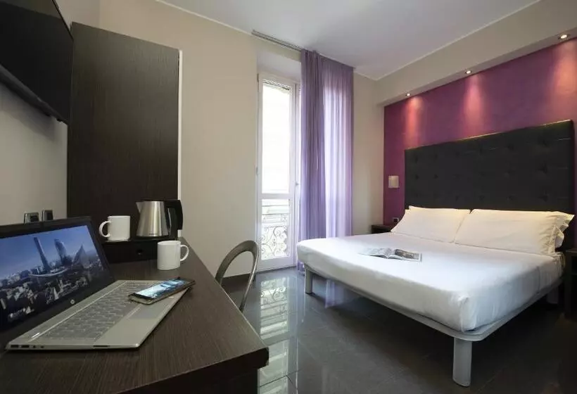 Fotos del hotel Five:  10