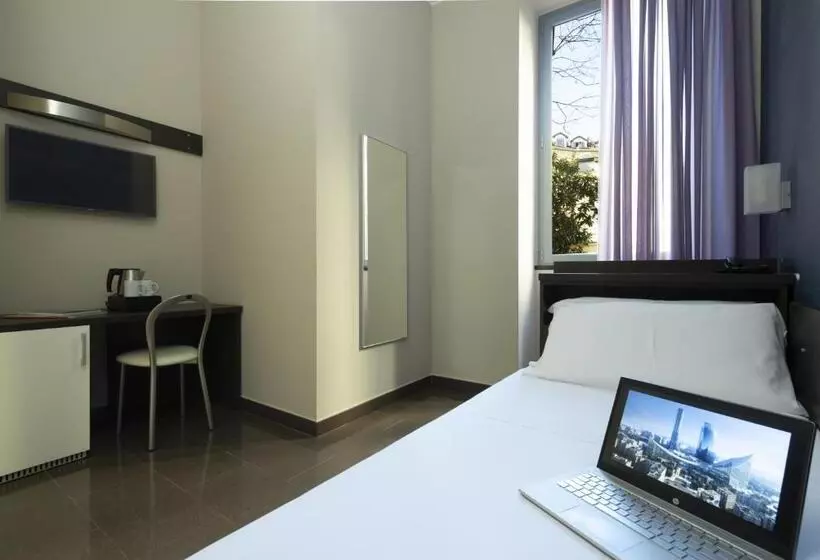 Fotos del hotel Five:  13