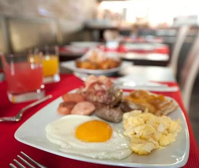 Fotos del hotel Five:  4