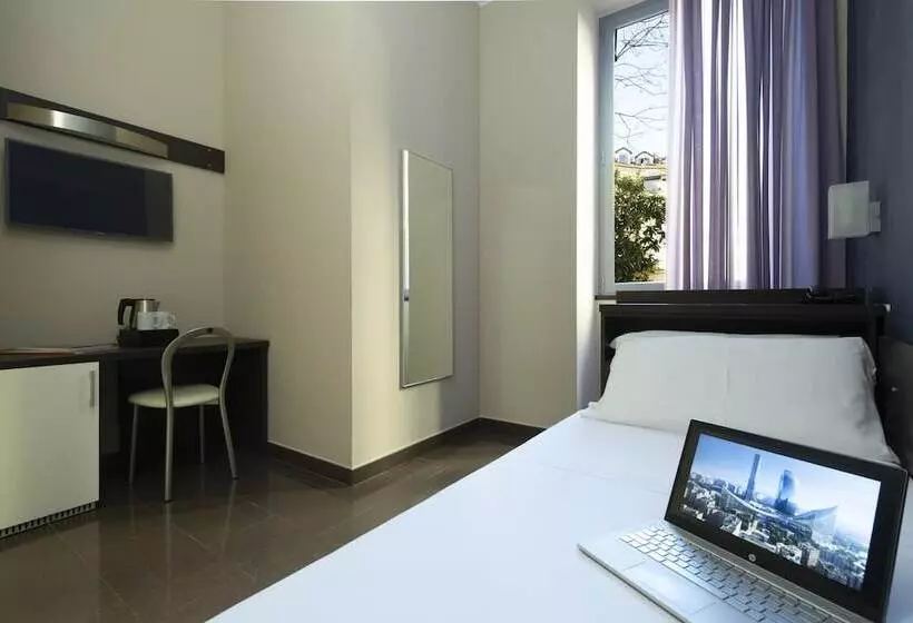 Fotos del hotel Five:  15