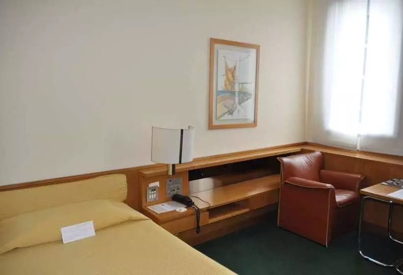 Fotos del hotel Galileo:  9