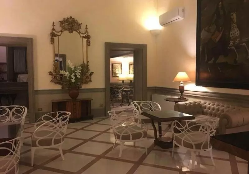 Fotos del hotel Grand Hotel Olympic Aurum Hotels:  3