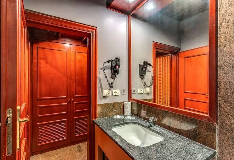 Fotos del hotel Madison:  21