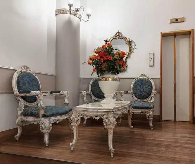 Fotos del hotel Mokinba Hotels King:  4