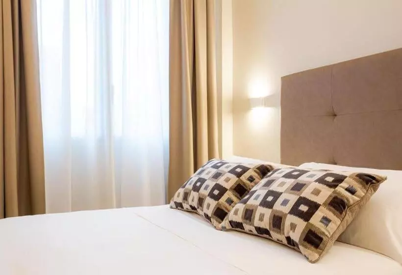 Fotos del hotel Politeama:  20