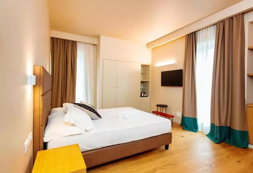 Fotos del hotel Politeama:  13