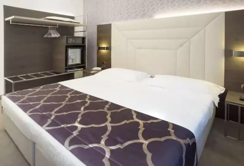 Fotos del hotel Soperga:  16