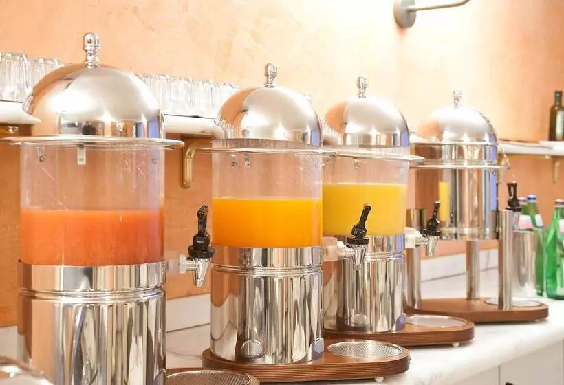 Fotos del hotel Giberti:  10