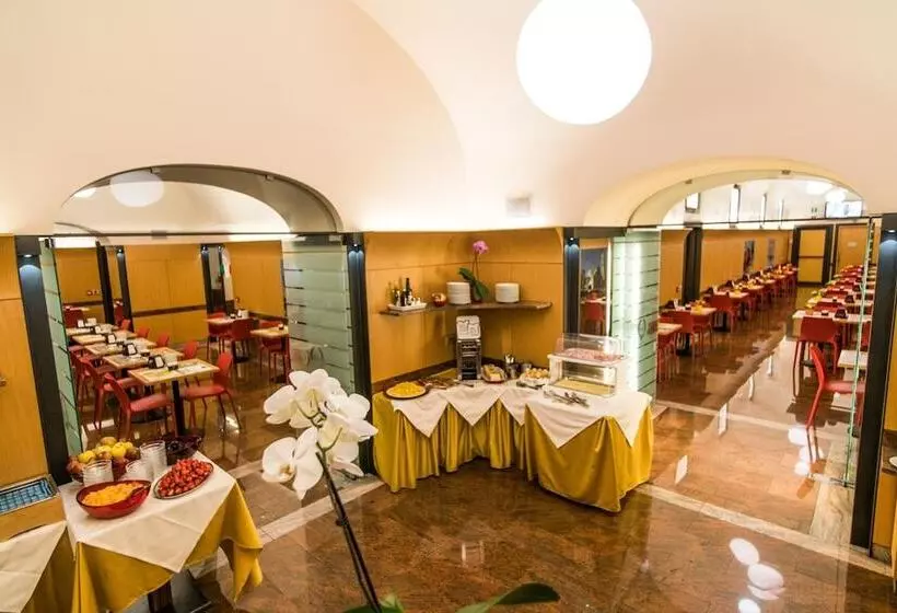 Fotos del hotel Le Petit:  3