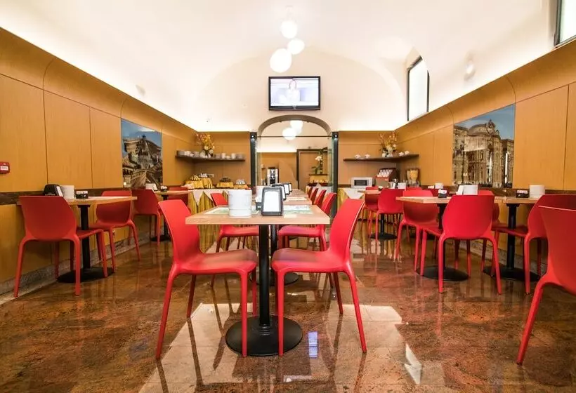 Fotos del hotel Le Petit:  11