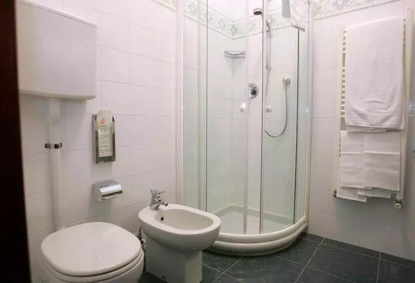 Fotos del hotel Le Petit:  8