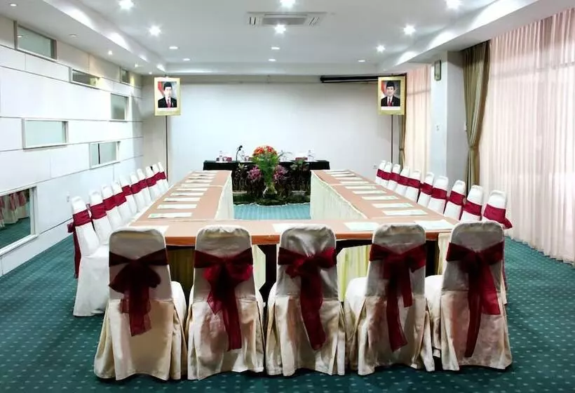 Fotos del hotel New Grand Park:  8