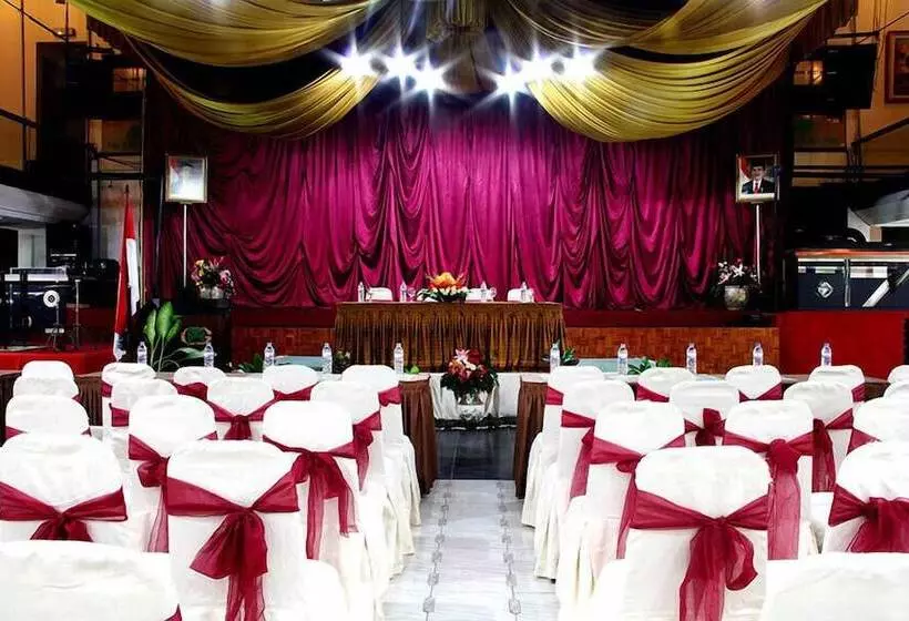 Fotos del hotel New Grand Park:  3