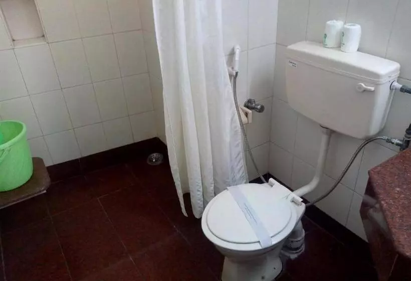 Fotos del hotel New Woodlands:  6