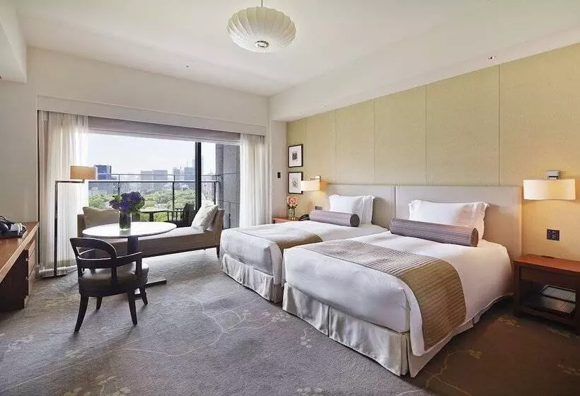 Fotos del hotel Palace  Tokyo:  2