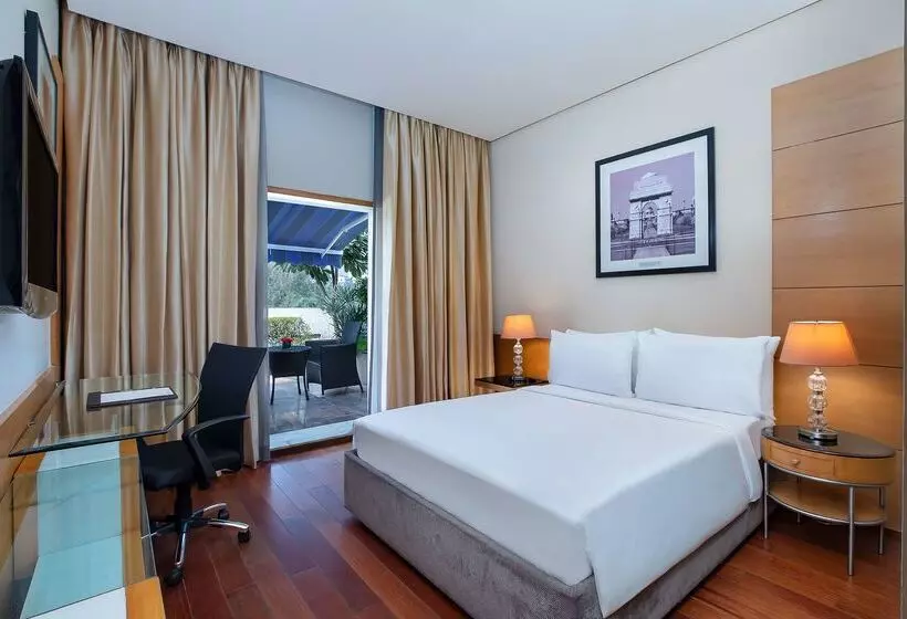 Fotos del hotel Radisson Blu Marina  Connaught Place:  14