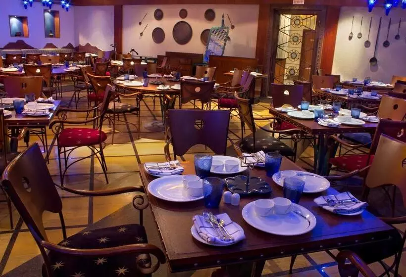 Fotos del hotel Radisson Blu Marina  Connaught Place:  18