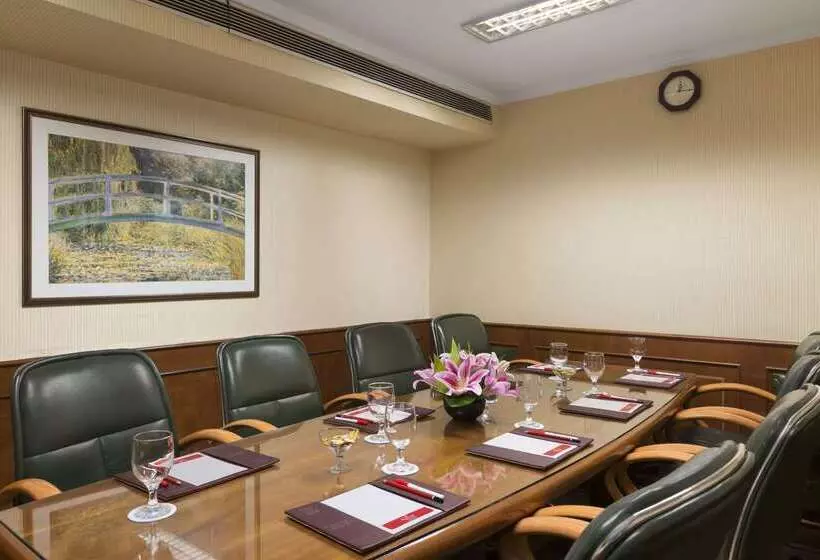 Fotos del hotel Ramada Plaza By Wyndham Palm Grove:  11