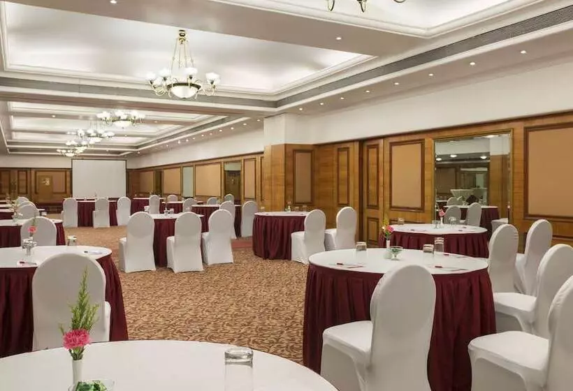 Fotos del hotel Ramada Plaza By Wyndham Palm Grove:  20