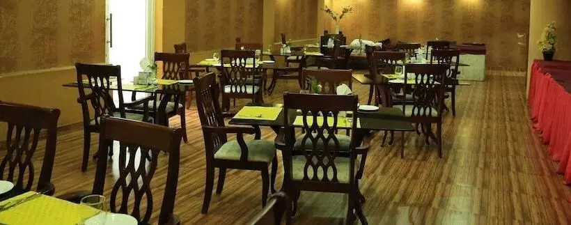 Fotos del hotel Saj Luciya:  10