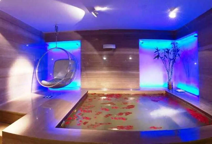 Fotos del hotel The Park Kolkata:  14