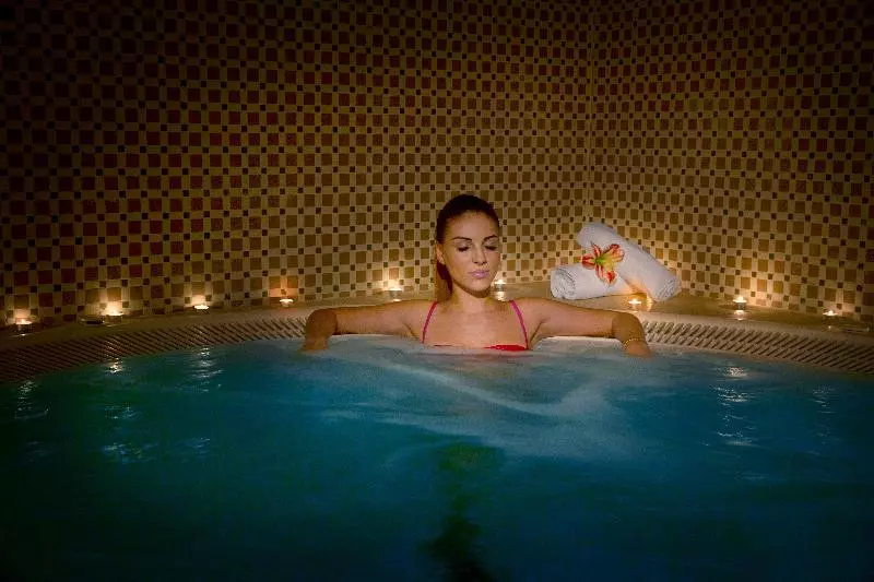 Fotos del hotel Crowne Plaza Amman, An Ihg:  2