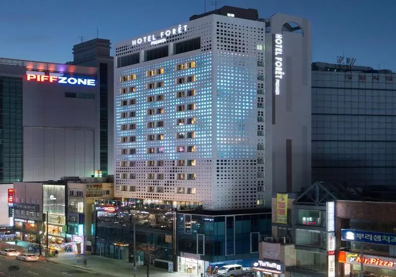 Hotel Forêt Premier