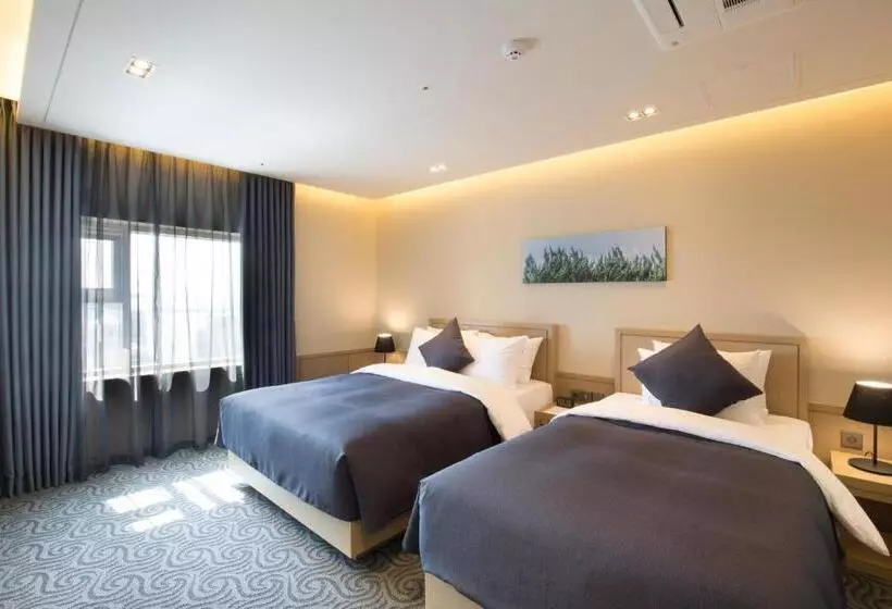 Fotos del hotel Hotel Forêt Premier:  2