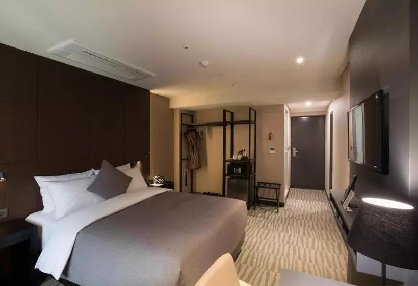 Fotos del hotel Hotel Forêt Premier:  17